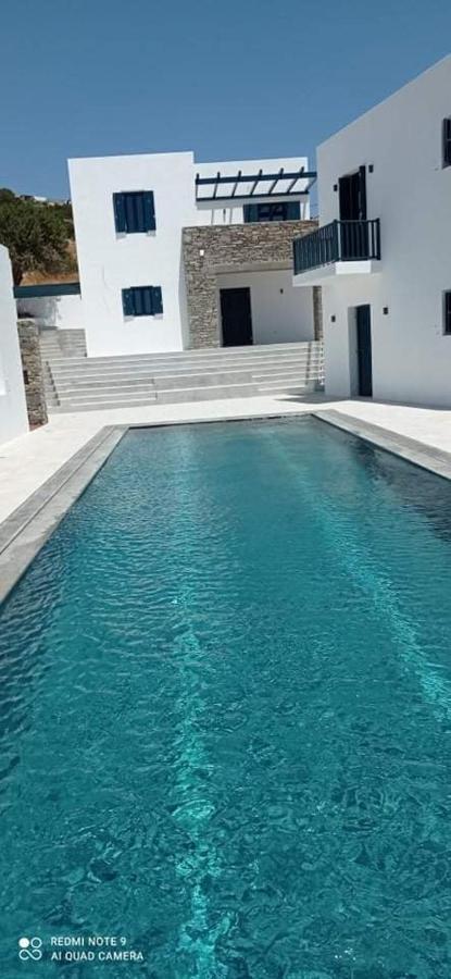 Paros-Memories-Neubau-Villen, Sportpool Aspro Chorio 外观 照片