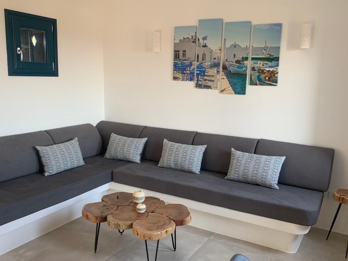 Paros-Memories-Neubau-Villen, Sportpool Aspro Chorio 外观 照片