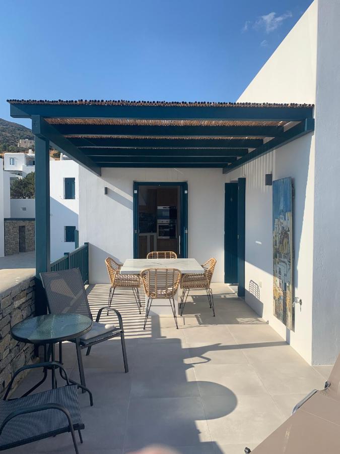 Paros-Memories-Neubau-Villen, Sportpool Aspro Chorio 外观 照片