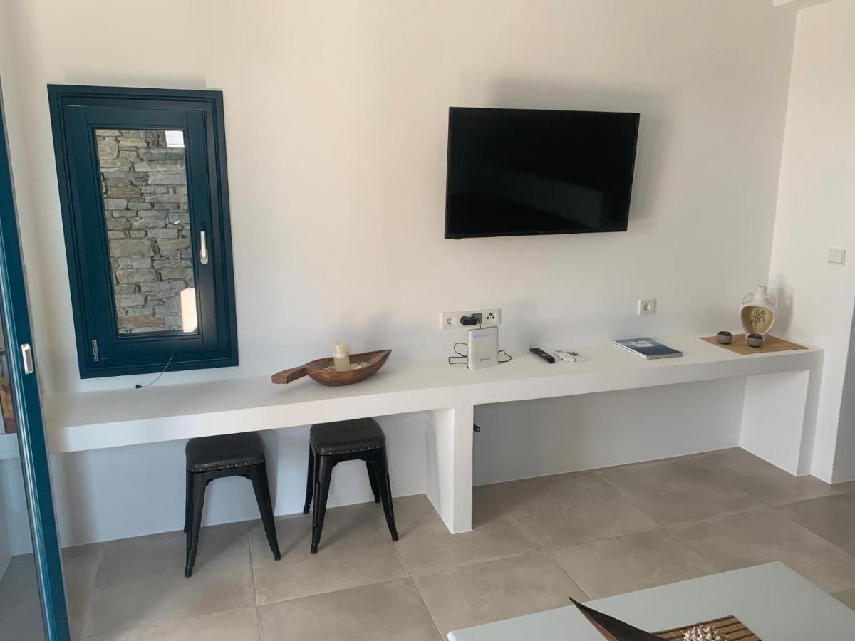 Paros-Memories-Neubau-Villen, Sportpool Aspro Chorio 外观 照片