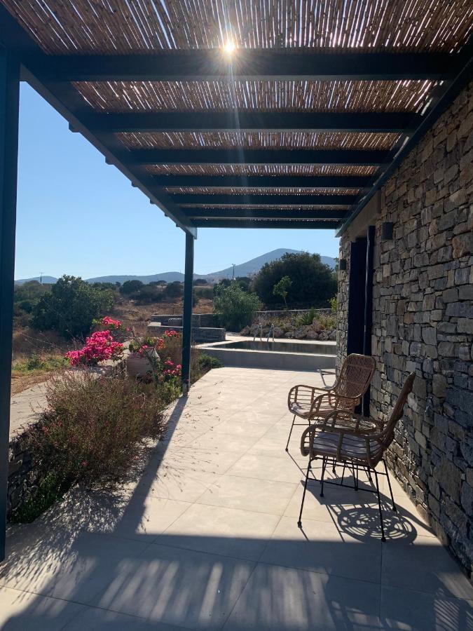 Paros-Memories-Neubau-Villen, Sportpool Aspro Chorio 外观 照片